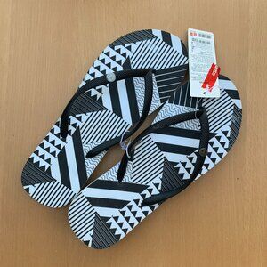 nwt flip flops miniso